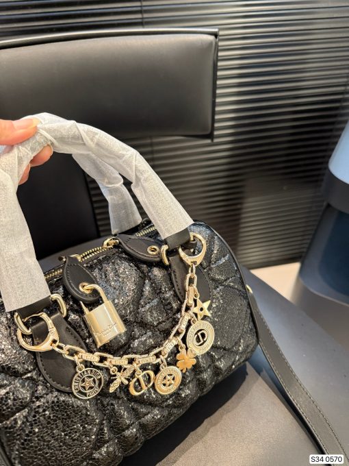 Dior pillow bag - Image 8