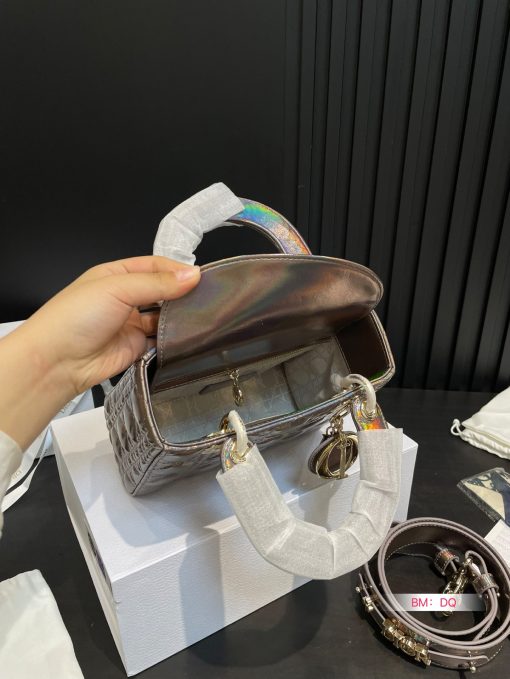 Dior handbag - Image 10