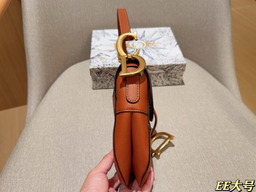Dior saddle bag - Image 6