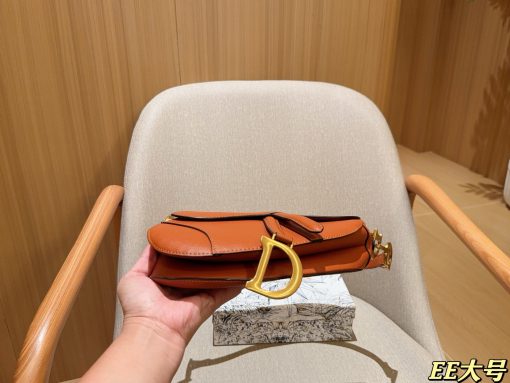 Dior saddle bag - Image 7