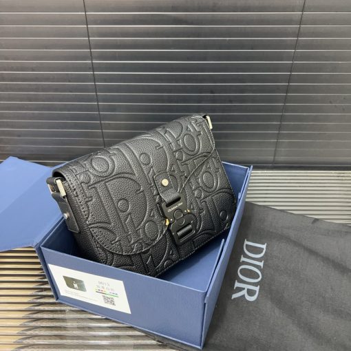 Dior messenger bag