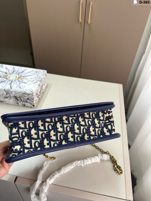 Dior chain bag - Image 6