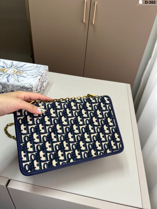 Dior chain bag - Image 7