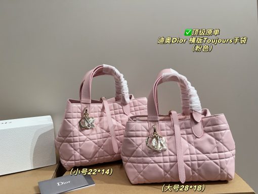 Dior Toujours handbag - Image 2