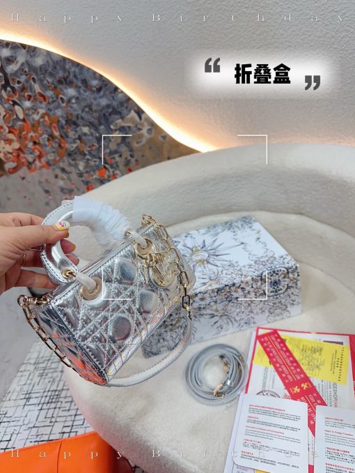 Dior Princess Diana bag - Image 4