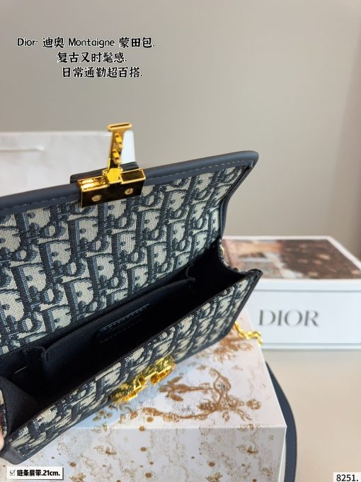 Dior Montaigne bag - Image 10