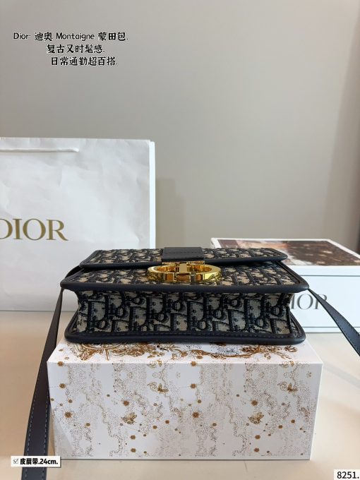 Dior Montaigne bag - Image 5