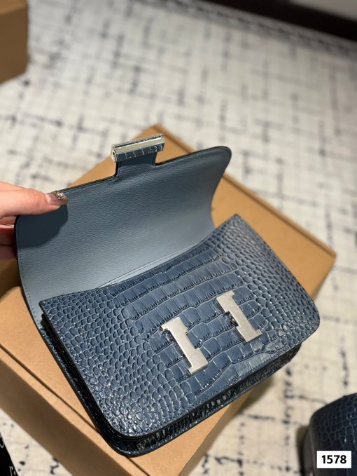 Hermes flight attendant bag - Image 8