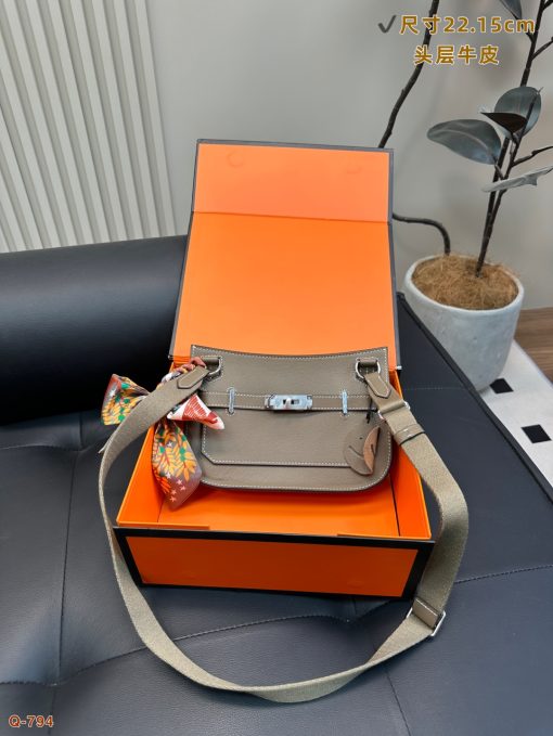 Hermes crossbody bag - Image 8