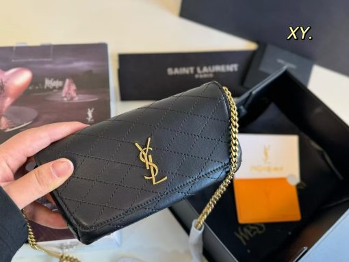YSL chain bag - Image 9