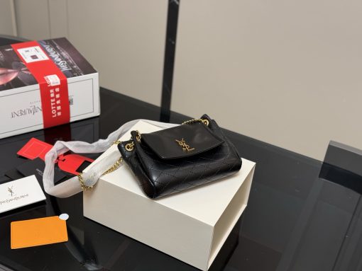 YSL mini NOLITA handbag - Image 10