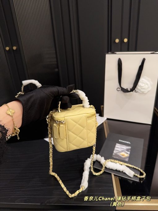 Chanel box bag - Image 4