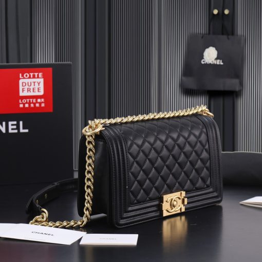 CHANEL crossbody bag - Image 9