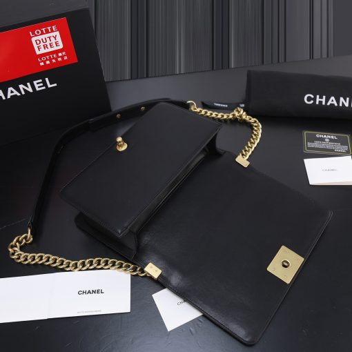 CHANEL crossbody bag - Image 5