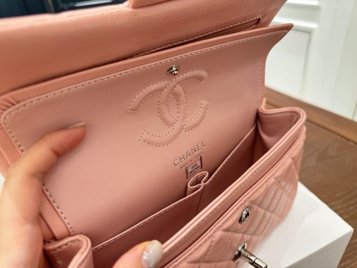 Chanel chain bag - Image 2