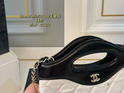 CHANEL handbag - Image 4