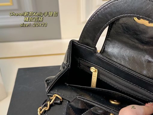 CHANEL handbag - Image 4