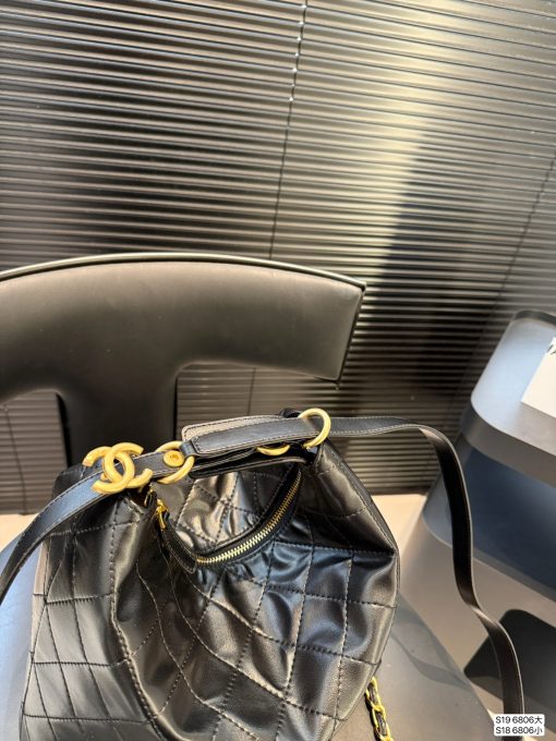 CHANEL bucket bag - Image 3