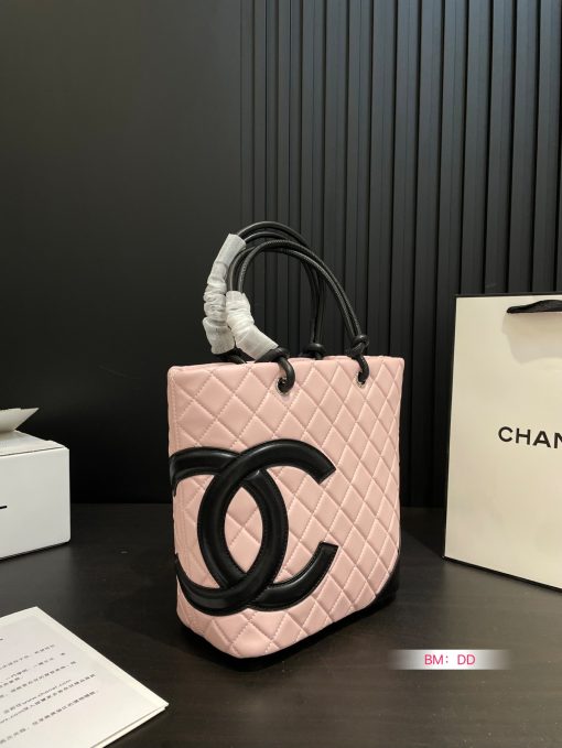CHANEL tote bag - Image 6
