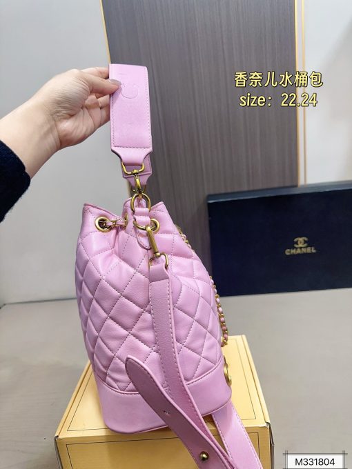 CHANEL bucket bag - Image 9