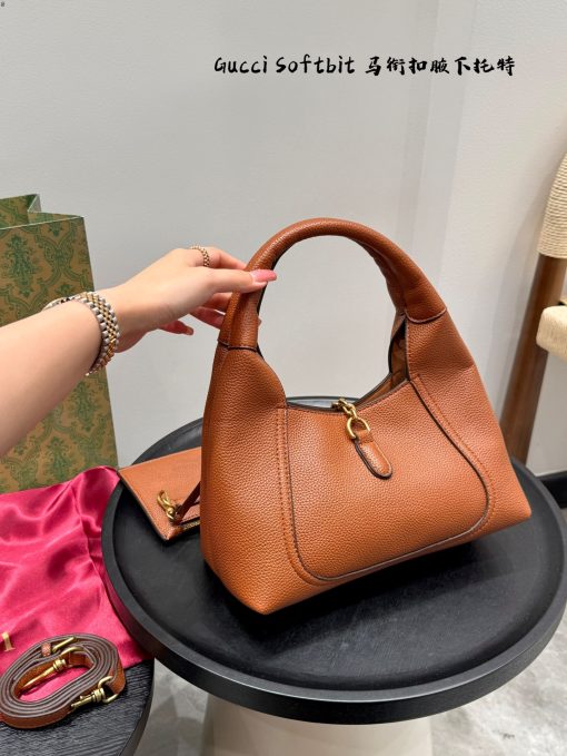 Gucci underarm bag - Image 5