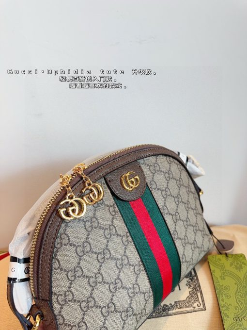 GUCCI shell bag - Image 7