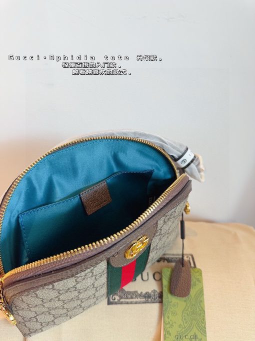 GUCCI shell bag - Image 2