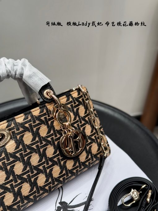 DIOR handbag - Image 8
