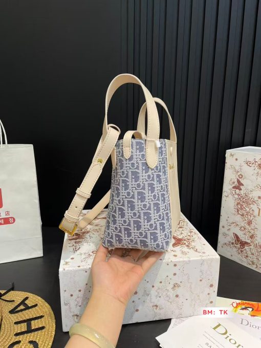 DIOR bucket bag - Image 7