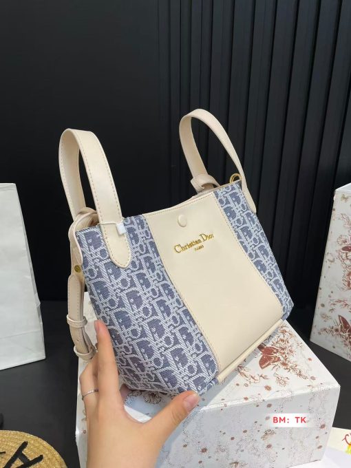 DIOR bucket bag - Image 6