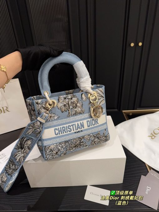 DIOR handbag - Image 9
