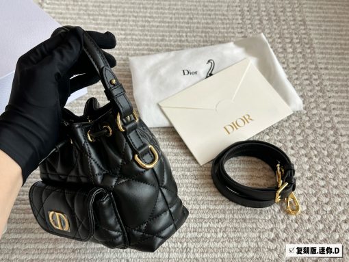 DIOR bucket bag - Image 3