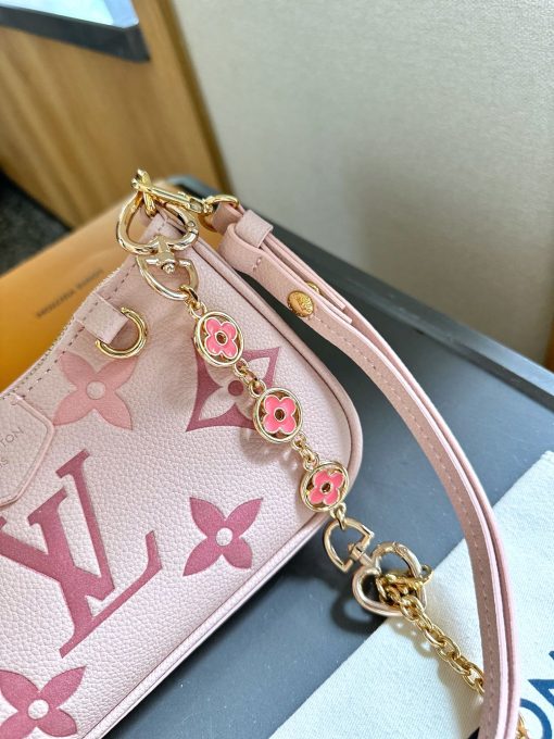 LV crossbody bag - Image 9