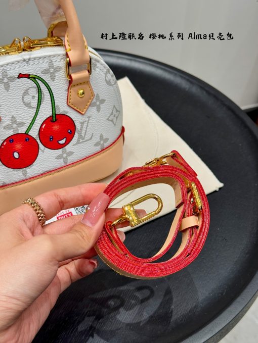 LV shell bag - Image 2