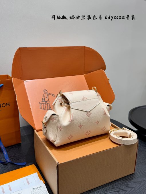 LV bucket bag - Image 6