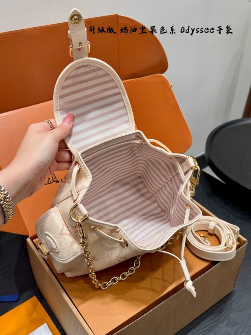 LV bucket bag - Image 3