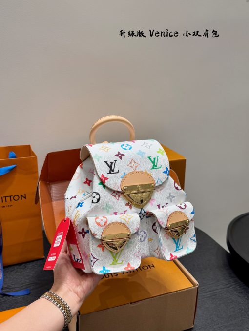 LV backpack - Image 8