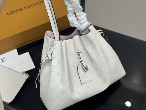 LV bucket bag - Image 9