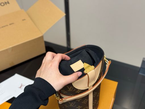 LV French fries bag - Image 6