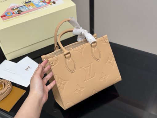 LV handbag - Image 6