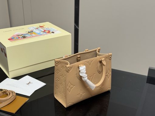 LV handbag - Image 4