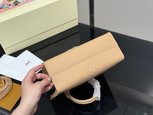 LV handbag - Image 3