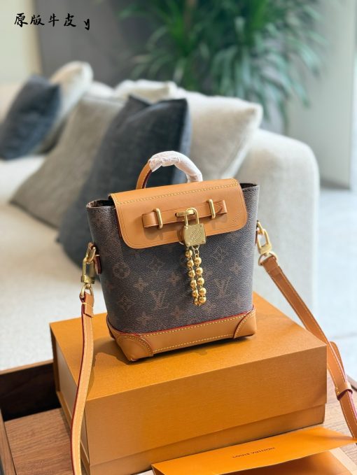LV Steamer handbag - Image 10