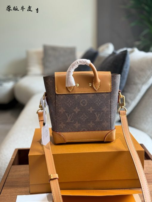 LV Steamer handbag - Image 6