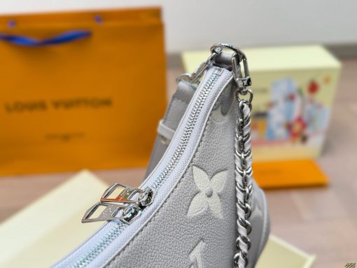 LV horn bag - Image 7