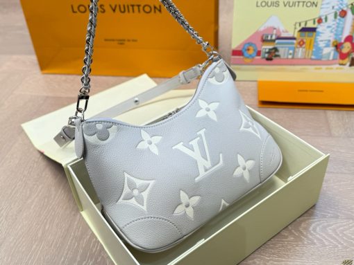 LV horn bag - Image 6