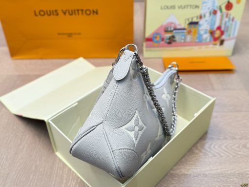 LV horn bag - Image 5