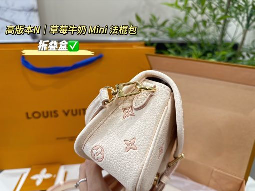 LV baguette bag - Image 4