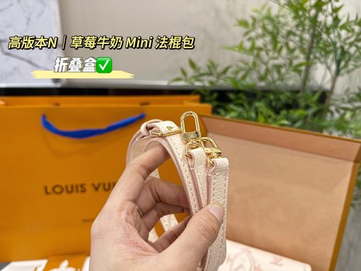 LV baguette bag - Image 3