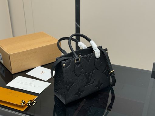 LV shopping bag - Image 6